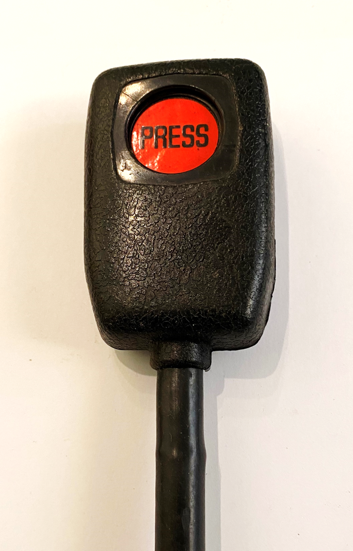 Kangol magnet orange press button short stalk